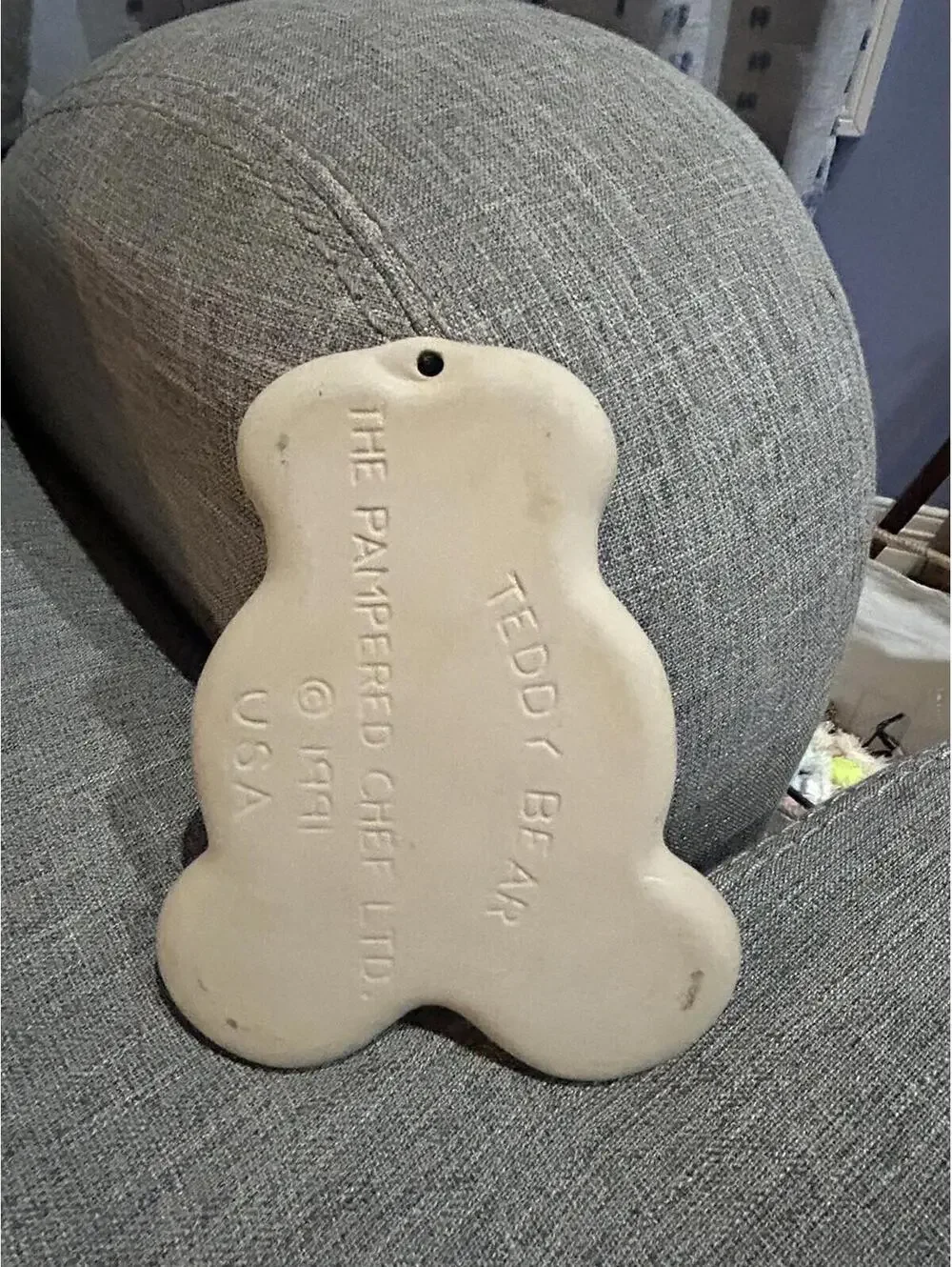 Pampered Chef Teddy Bear Cookie Mold 1991 Stoneware